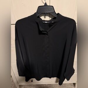 Uniqlo Women's Black Blouse